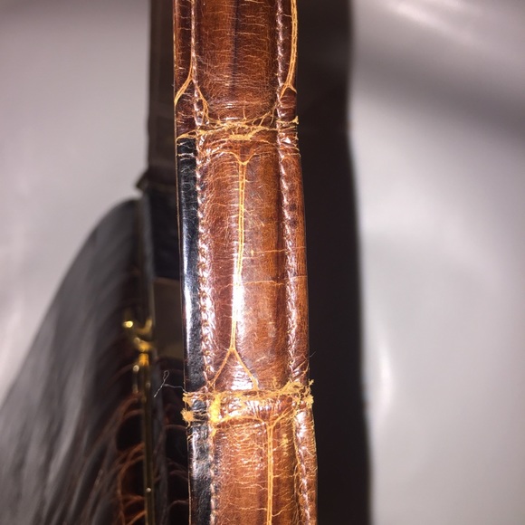 Vintage Bellestone authentic GENUINE crocodile bag. - Picture 5 of 8